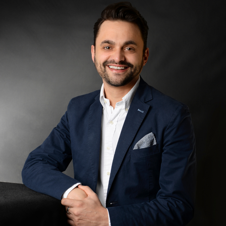 Louis Connor Profile Square